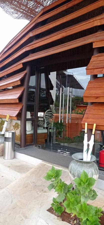 Dusun Semilir Hotel And Resort Semarang Ngoại thất bức ảnh